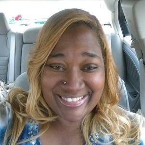 Meet your Posher, Deanna